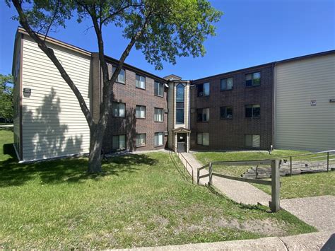 Camden Apartments has rental units ranging from 346-1340 sq ft starting at 685. . Apartments for rent st cloud mn